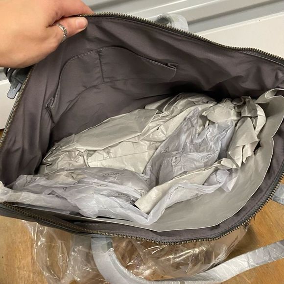 Fossil NIB Sydney Tote Smokey Blue Tote Shoulder Bag Purse, MSRP $280 SOLD OUT - Picture 7 of 9